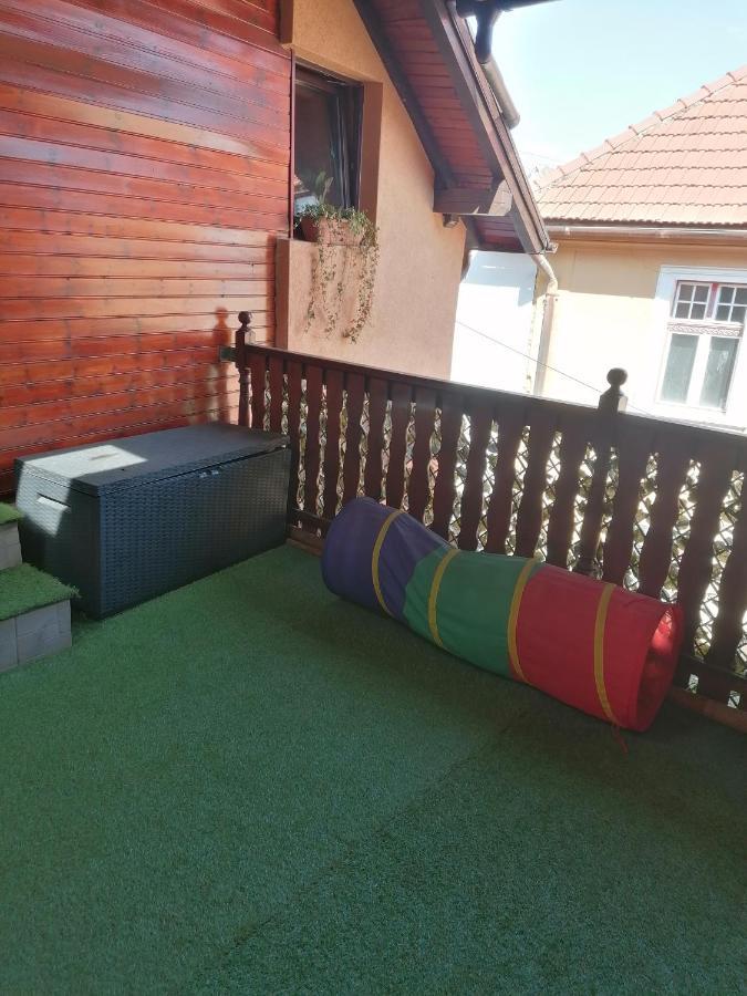 Cozy Attic Studio Braşov Exterior foto